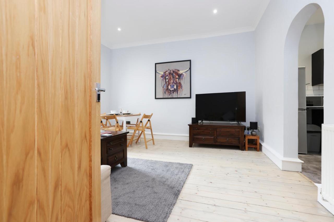 Stunning 2 Bed Apt Nr The Royal Mile & The Castle Edinburgh Dış mekan fotoğraf