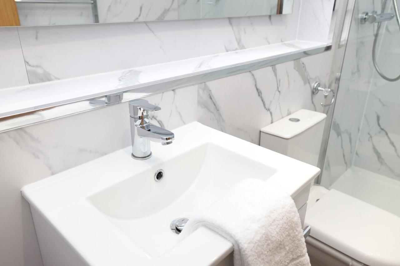 Stunning 2 Bed Apt Nr The Royal Mile & The Castle Edinburgh Dış mekan fotoğraf
