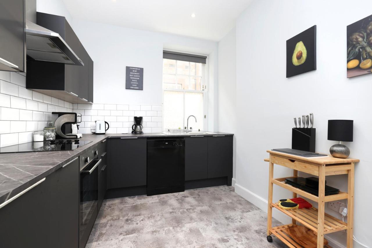 Stunning 2 Bed Apt Nr The Royal Mile & The Castle Edinburgh Dış mekan fotoğraf