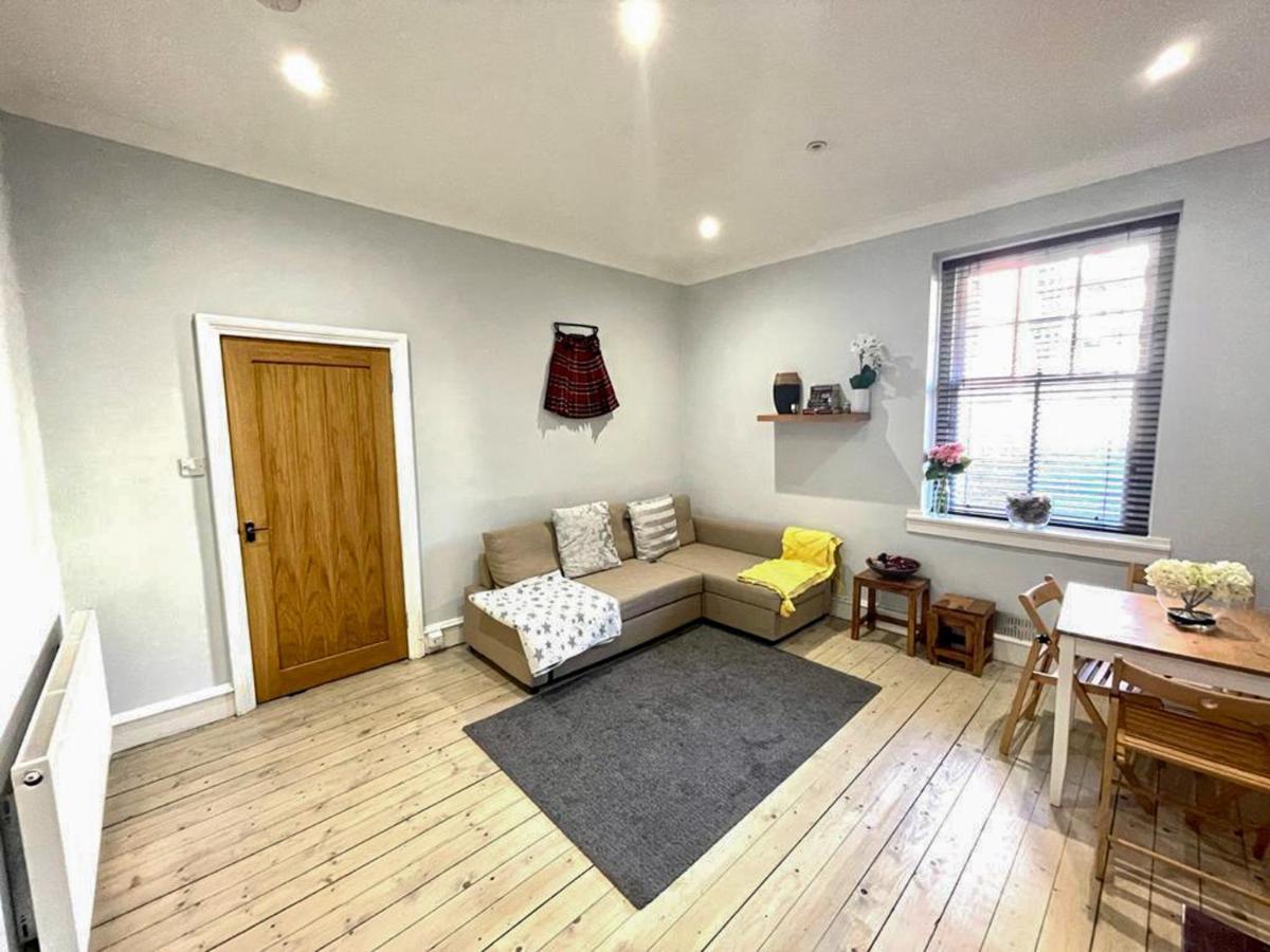 Stunning 2 Bed Apt Nr The Royal Mile & The Castle Edinburgh Dış mekan fotoğraf