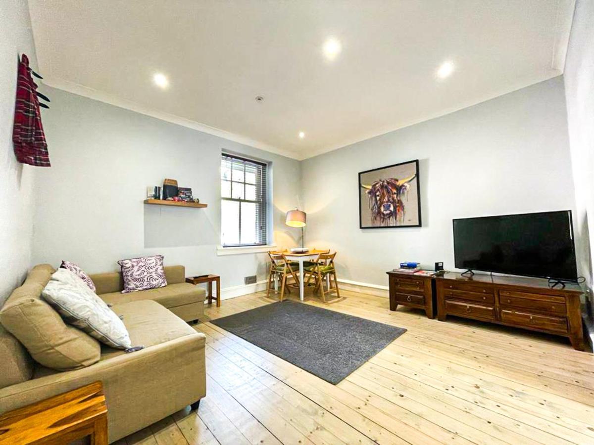 Stunning 2 Bed Apt Nr The Royal Mile & The Castle Edinburgh Dış mekan fotoğraf